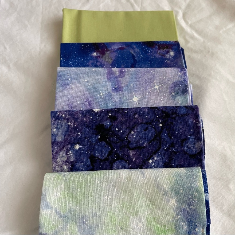 ✨$5 OFF BUNDLE✨ Cotton Fat Quarters Green Blue Purple Star Galaxy Print Quilting - Picture 12 of 12